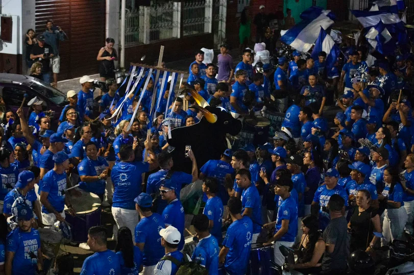 Arrastão da Marujada de Guerra e último Ensaio Show da temporada movimentam o Curral Zeca Xibelão neste sábado (13)
