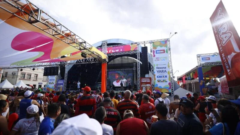 Parintins Fun Fest terá transmissão de Brasil x Escócia na Praça Digital