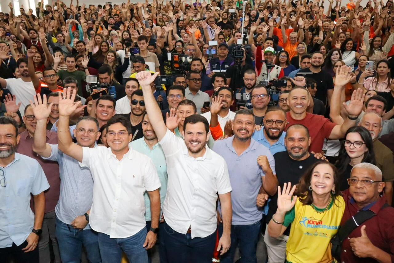 Prefeito Renato Junior reajusta salário e auxílio-alimentação de mais de 30 mil servidores, priorizando a valorização dos trabalhadores do município