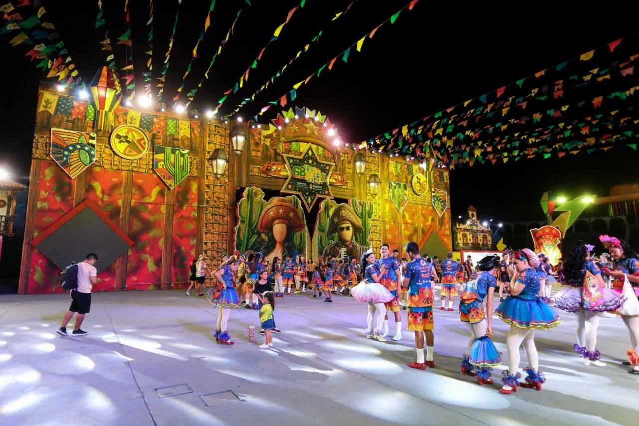 Prefeitura de Manaus abre 68º ‘Festival Folclórico do Amazonas’ com apresentações das categorias Bronze e Prata no Centro Cultural dos Povos da Amazônia