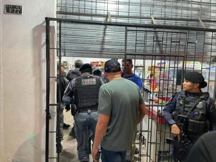 Empresário é executado com tiro na cabeça durante assalto a mercadinho no São José
