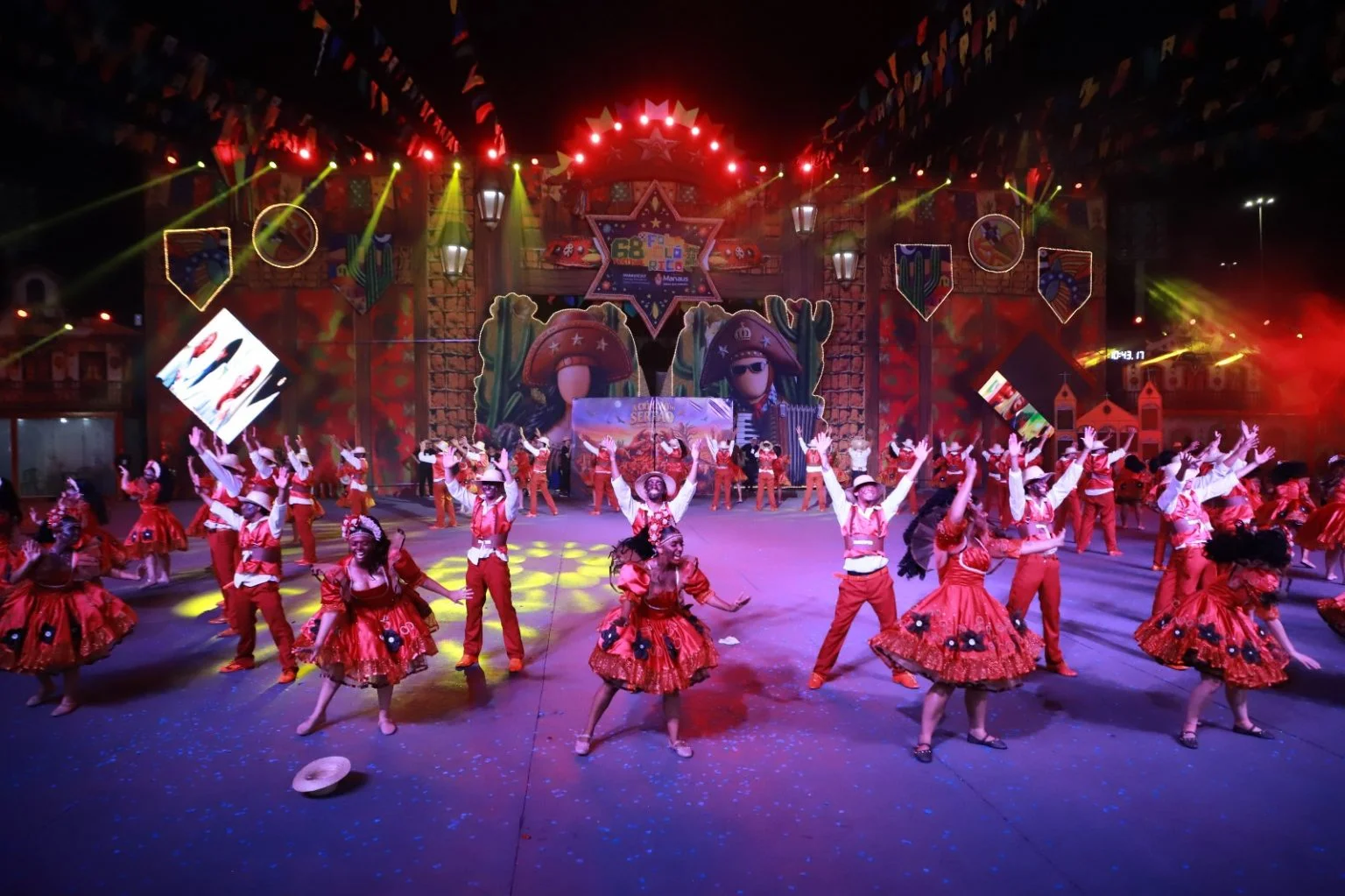 Categoria Prata encerra apresentações do 68º Festival Folclórico do Amazonas