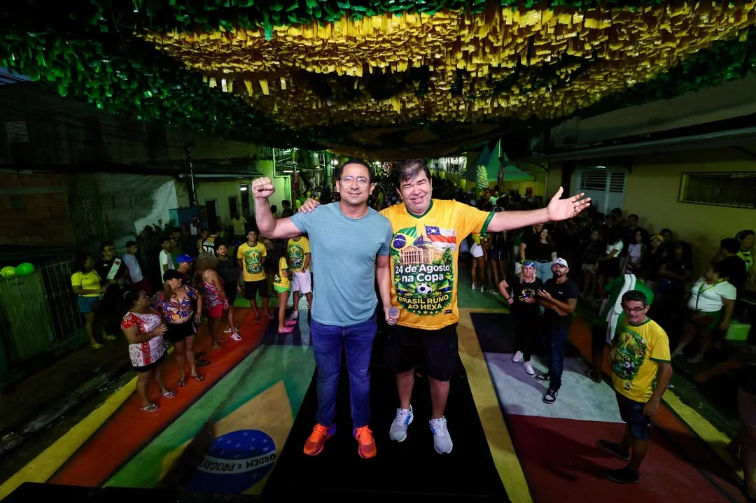 Com a presença de Daniel Almeida, tradicional "Rua 24 de Agosto a rua da Copa" é inaugurada no Morro da Liberdade