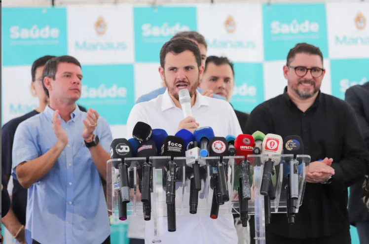 Prefeito Renato Junior anuncia nova convocação de mais de 90 profissionais de saúde para reforçar a rede municipal de Manaus