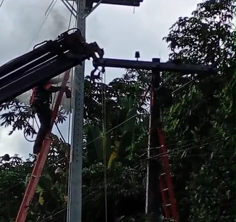 Eletricista recebe descarga de alta tensão e é transferido em estado gravíssimo para Manaus