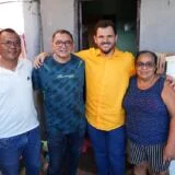 Completando 100 dias de gestão, prefeito Renato Junior fortalece segurança alimentar com entrega de 20 toneladas de pescado do ‘Jaraqui da Gente’ nos bairros Compensa e Coroado