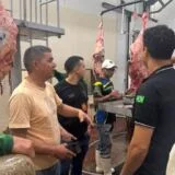 Fiscalização detectou ausência de pistola de insensibilização, falhas na higienização das instalações e estrutura de refrigeração insuficiente