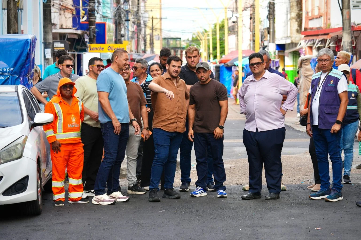 Renato Junior garante soluções duradouras para o Centro com revitalização da rua Marcílio Dias em Manaus