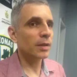 Vigilante utiliza carro de empresa para tentar assassinar mulher trans em Manaus