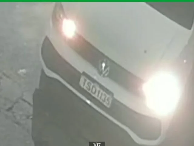Criminosos armados invadem casa de jornalista e rendem duas pessoas em Manaus
