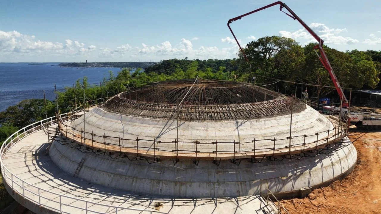 Oca Niemeyer avança com concretagem do nono anel da cúpula no Parque Encontro das Águas Rosa Almeida da prefeitura 