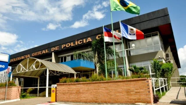 Justiça anula "censura prévia" na Polícia Civil e libera policiais para falar com a imprensa