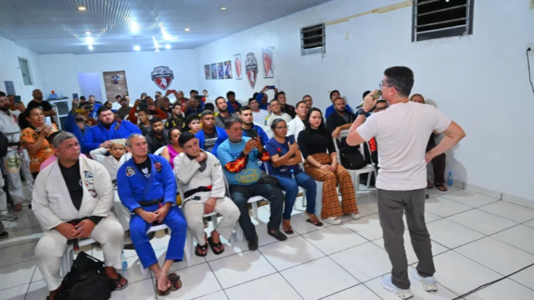 Professor de jiu-jítsu, Marcos Patrício lança candidatura à Aleam e propõe fortalecimento do esporte com David Almeida no governo