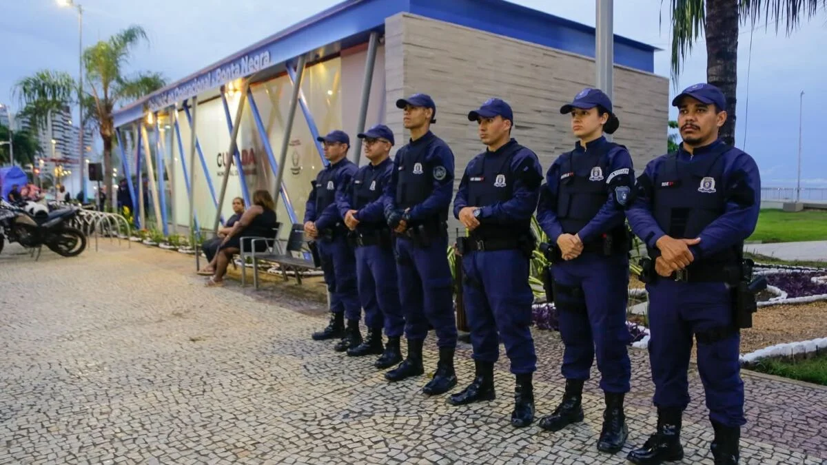 Guarda Municipal de Manaus realiza apoio à ocorrência por tentativa de homicídio na praia da Ponta Negra