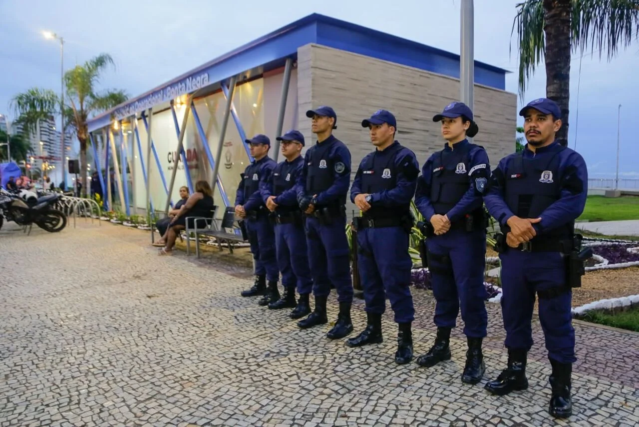 Guarda Municipal de Manaus realiza apoio à ocorrência por tentativa de homicídio na praia da Ponta Negra
