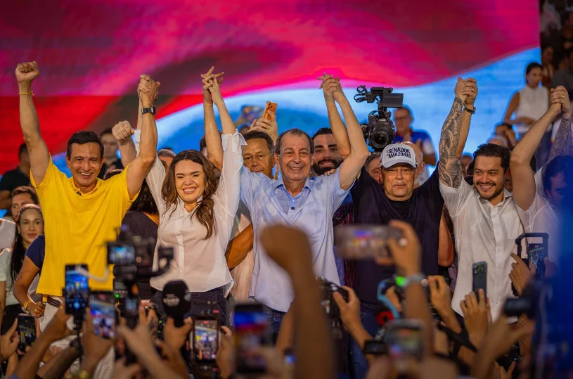 Sai 'Amazonas Forte de Novo' e entra 'Coligação Força Amazonas' em aliança com Omar, Braga e Silas
