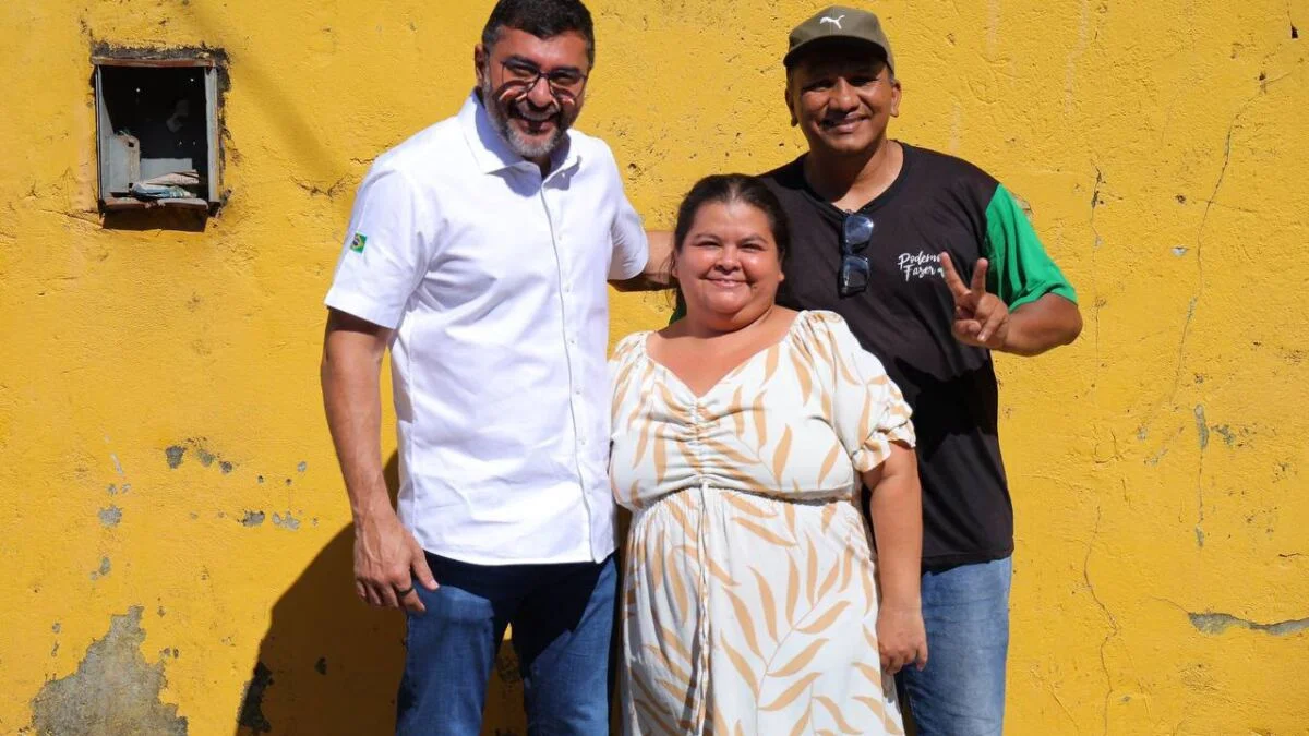 Beneficiária revela como auxílio de Wilson Lima garantiu comida na mesa em Manaus