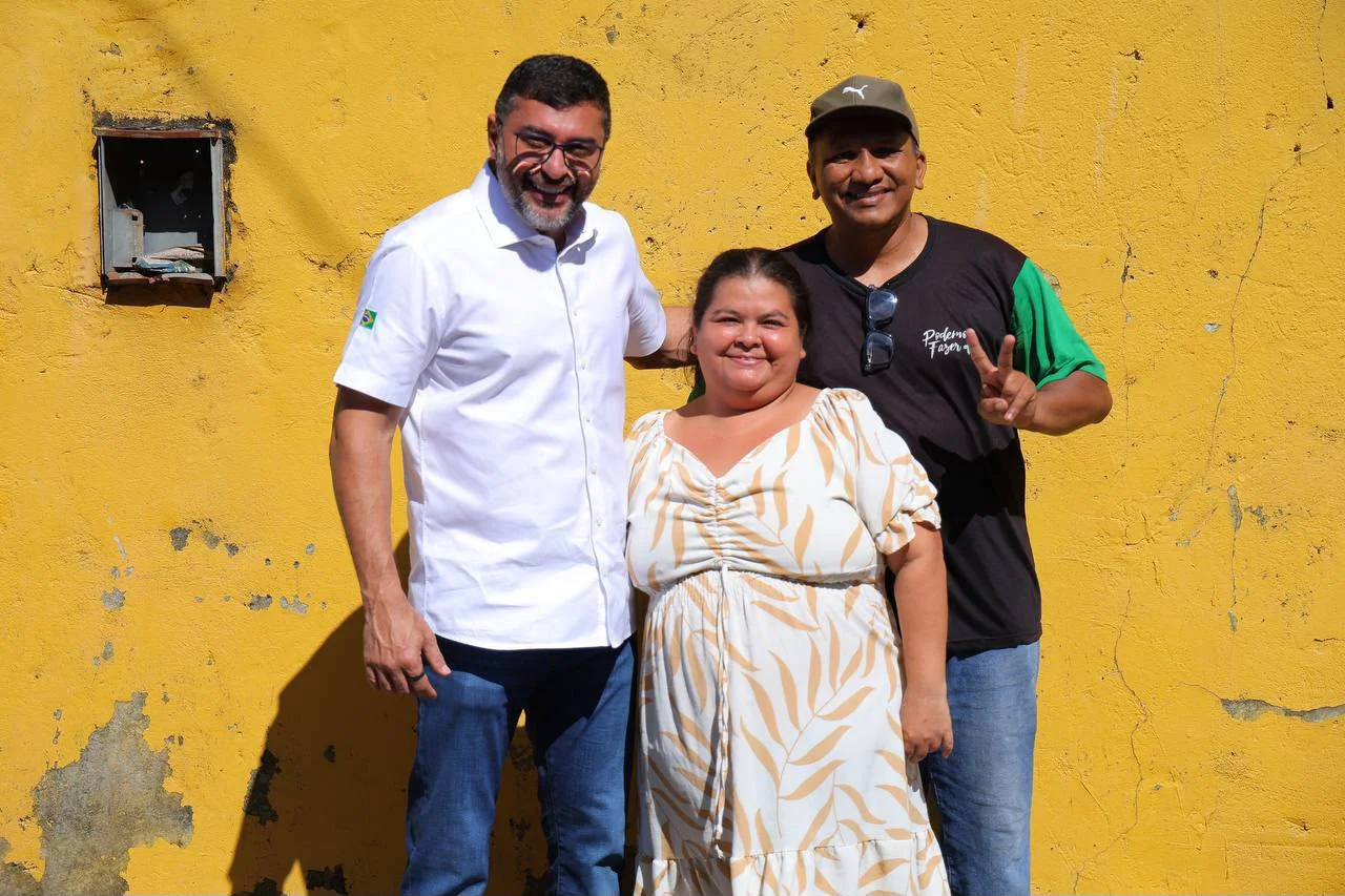 Beneficiária revela como auxílio de Wilson Lima garantiu comida na mesa em Manaus