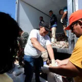 Prefeitura de Manaus distribui 60 mil peixes do programa ‘Jaraqui da Gente’ e beneficia mais de três mil pessoas na zona Oeste