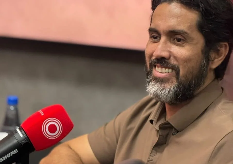"A disputa está em aberto", diz Jack Serafim ao analisar pesquisas e cenário eleitoral no Amazonas - Portal Remador