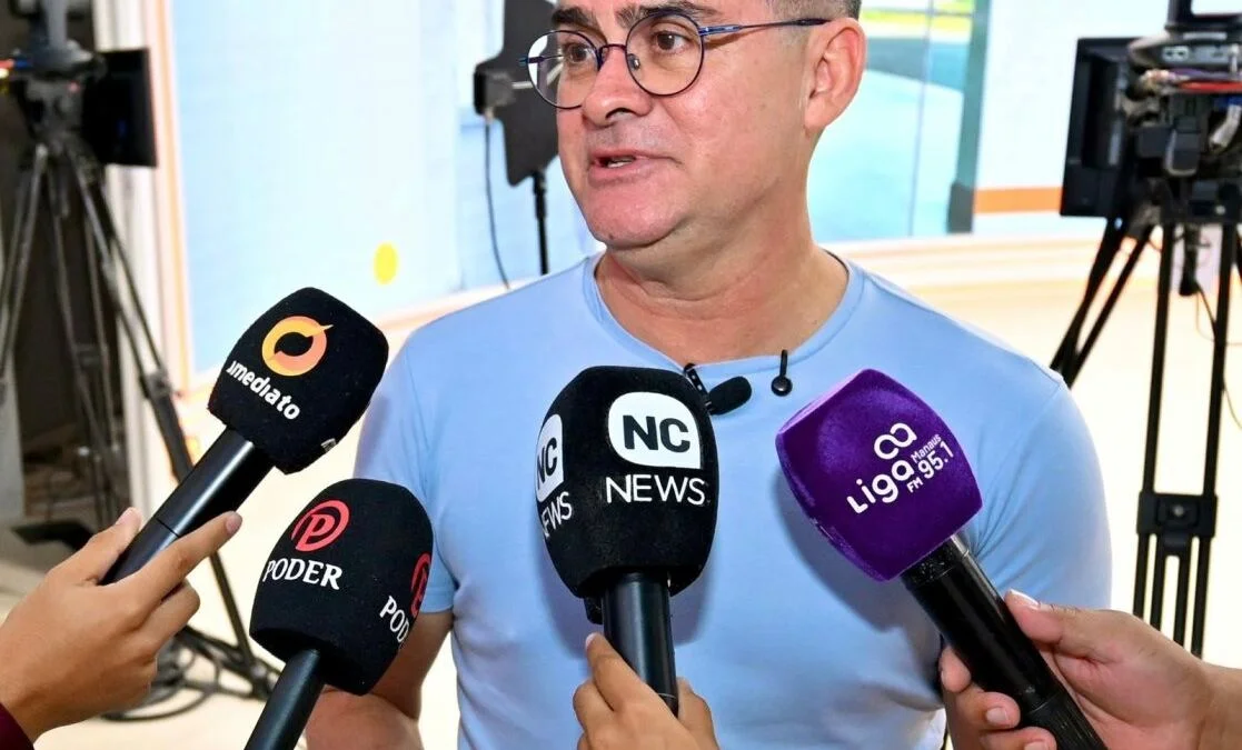 David Almeida propõe tornar Passe Livre Estudantil política permanente no Amazonas