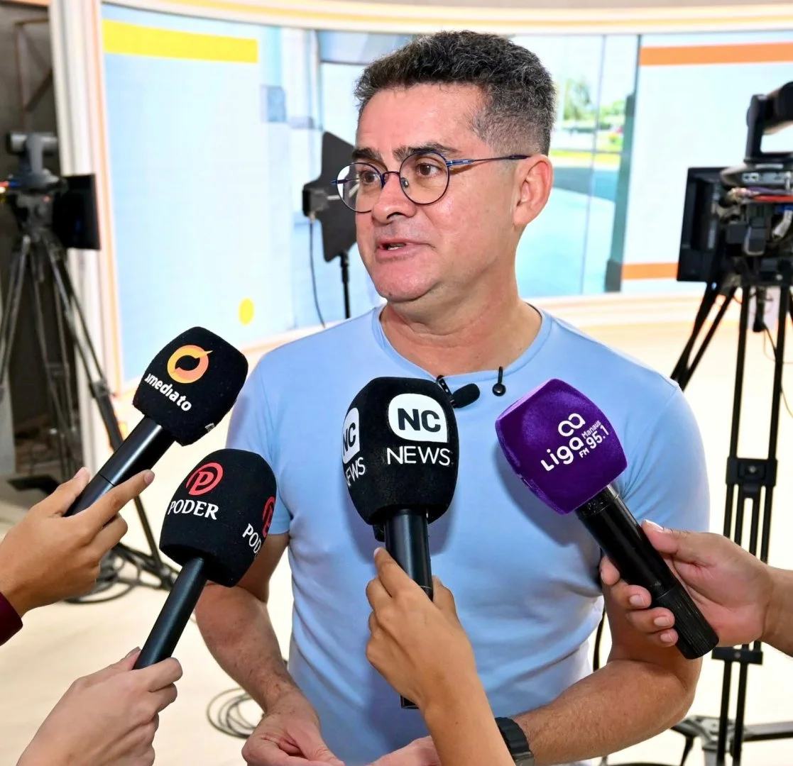 David Almeida propõe tornar Passe Livre Estudantil política permanente no Amazonas