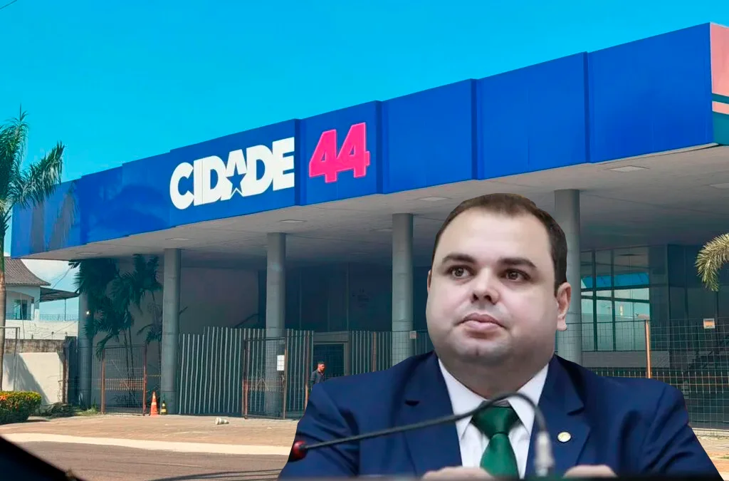 TRE-AM determina remoção de painel de campanha de Roberto Cidade no bairro Japiim