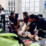 Agentes de trânsito da prefeitura recebem capacitação em primeiros socorros das equipes do Samu
