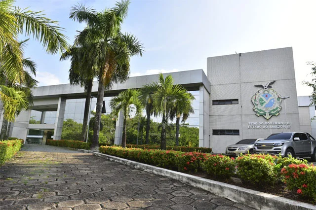 Justiça Federal barra operação bilionária de crédito e cobra explicações da gestão de Roberto Cidade e Banco do Brasil em 72 horas