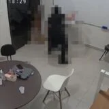 Por nota baixa, aluno de 15 anos esfaqueia professor pelas costas em centro de reforço na zona centro-sul de Manaus