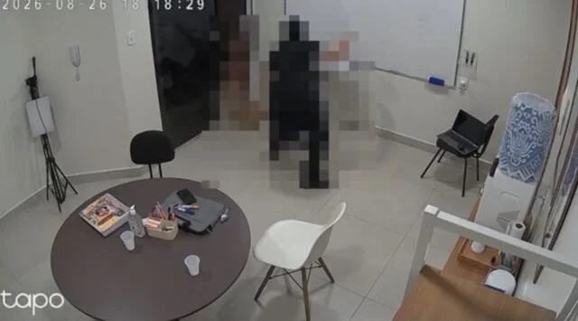 Por nota baixa, aluno de 15 anos esfaqueia professor pelas costas em centro de reforço na zona centro-sul de Manaus