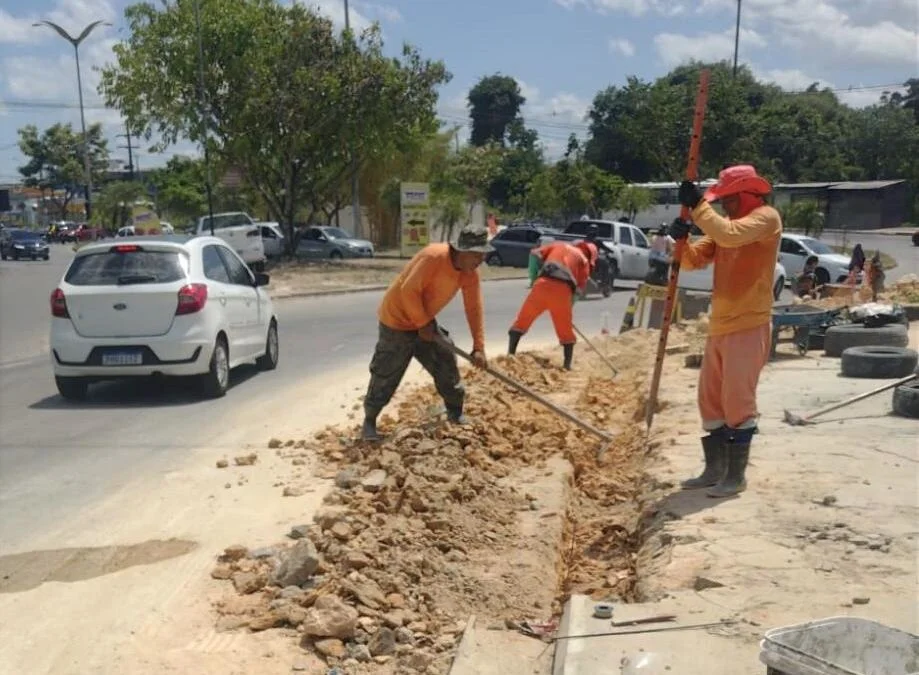 Prefeitura de Manaus implanta 450 metros de nova drenagem profunda para reforçar prevenção de alagamentos na zona Norte