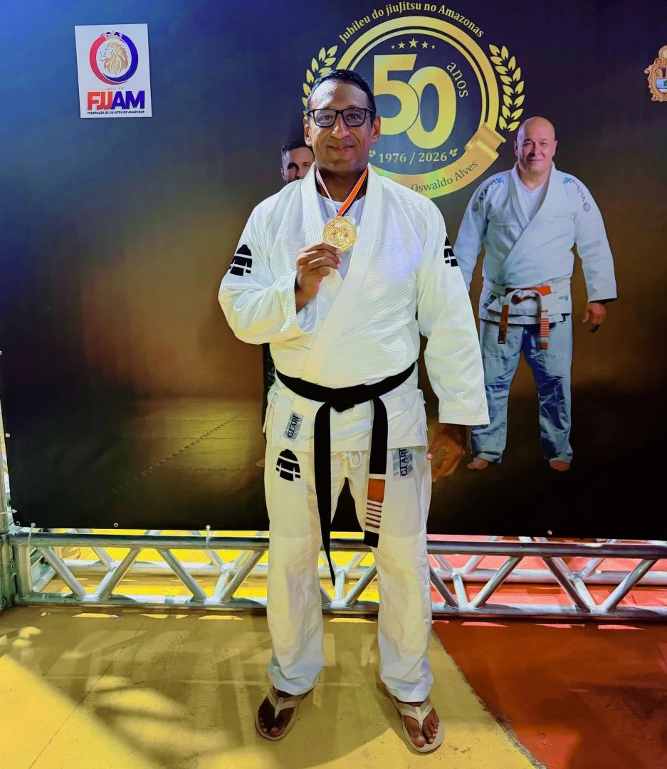 Vereador Ivo Neto é homenageado nos 50 anos do Jiu-Jitsu no Amazonas e reforça compromisso com o esporte nas periferias - Portal Remador