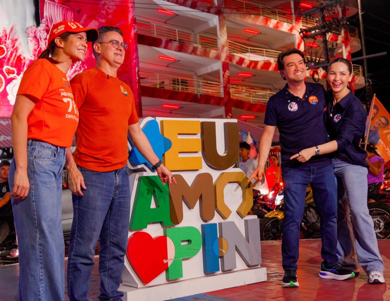 David: “Como governador, devolvi os recursos ao Festival Folclórico de Parintins e paguei o maior abono da história da educação”