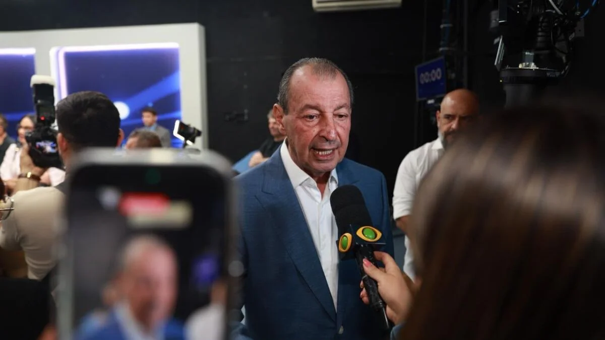 No primeiro debate, Omar destaca mudança com experiência e apresenta plano para reorganizar serviços públicos - Portal Remador