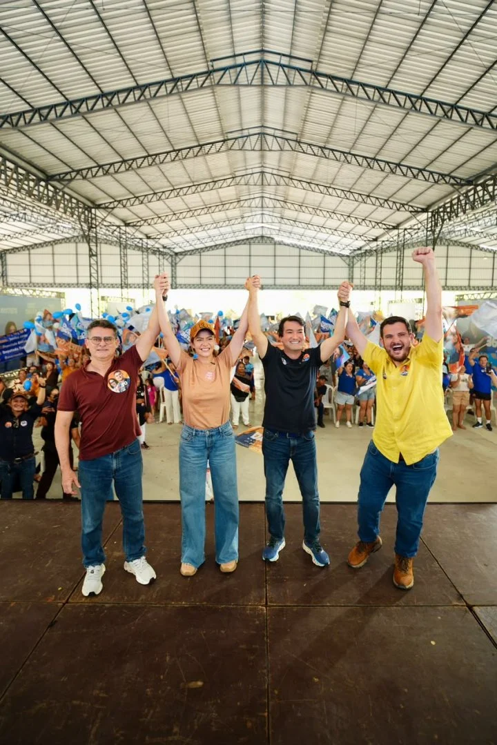 Jender Lobato reúne mais de 600 pessoas no Brasileirinho ao lado de David Almeida, Renato Júnior e Aryel Almeida