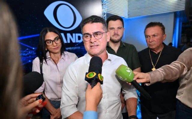 David Almeida destaca legado em Manaus e apresenta propostas para desenvolver o Amazonas no debate da Band - Portal Remador