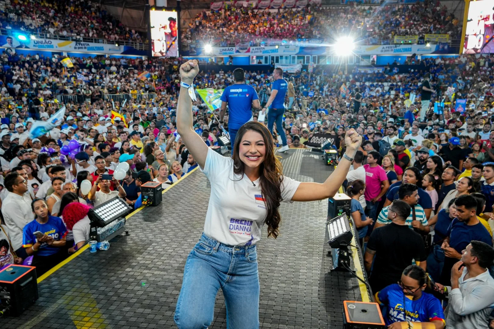Brena Dianná oficializa candidatura à reeleição como deputada estadual em evento da Federação União Progressista que reuniu mais de 15 mil pessoas