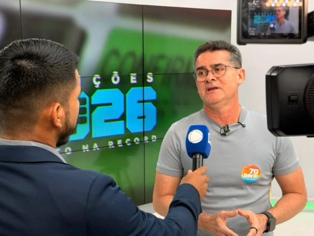 “O crime é forte quando o governo é fraco”, afirma David Almeida ao criticar domínio das facções