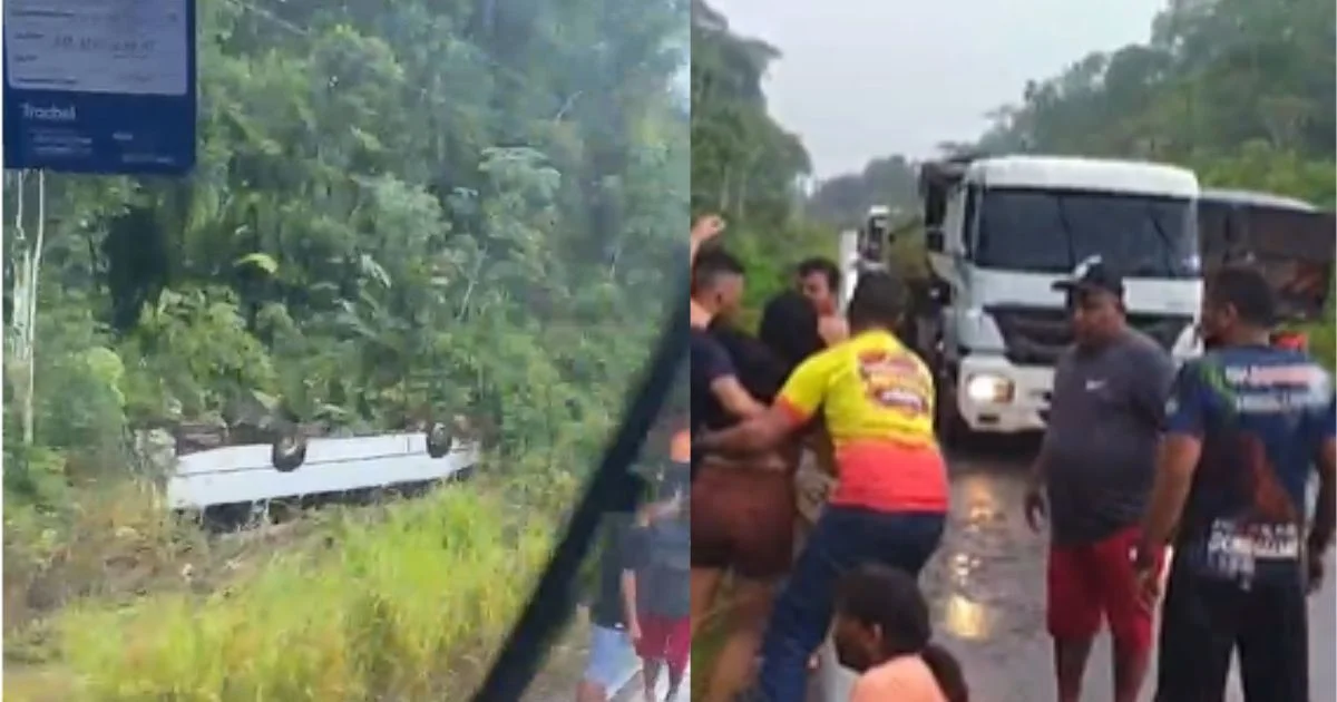 Ônibus com passageiros sai da pista e cai em barranco na região da Ladeira da Vovó