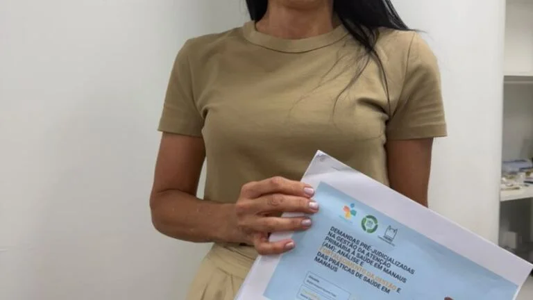 Em meio à campanha eleitoral, Dra. Shádia conclui mestrado em Saúde da Família