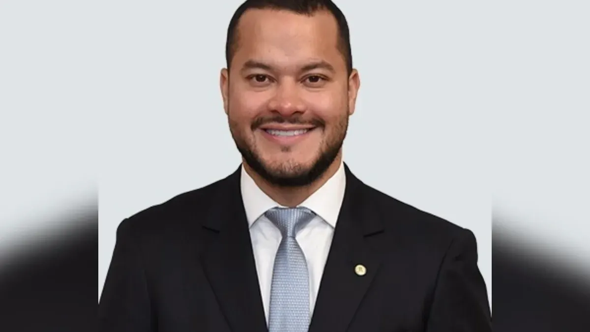 Deputado federal Adail Filho é alvo da PF por suspeita de corrupção e fraudes em Coari