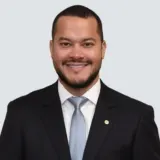 Deputado federal Adail Filho é alvo da PF por suspeita de corrupção e fraudes em Coari