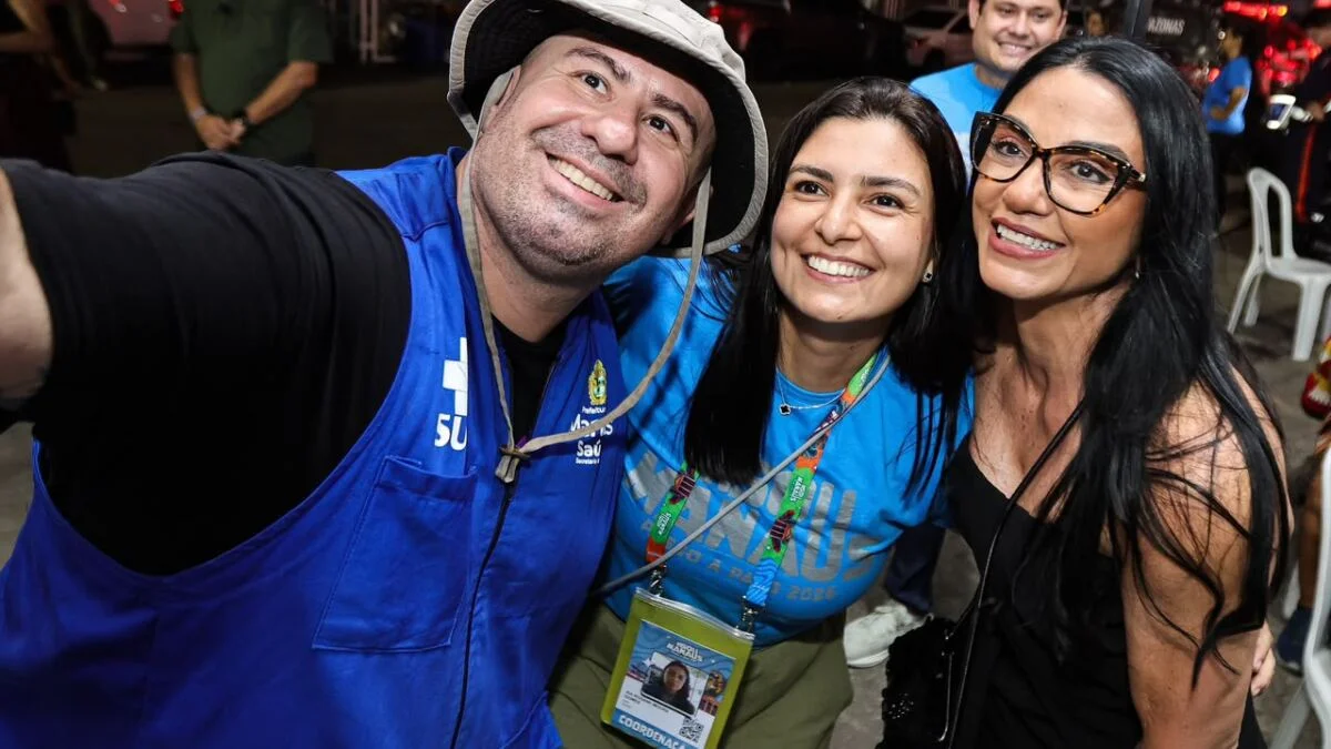 Dra. Shádia prestigia o ‘#SouManaus Passo a Paço 2026’ após anos de atuação pela Semsa no festival