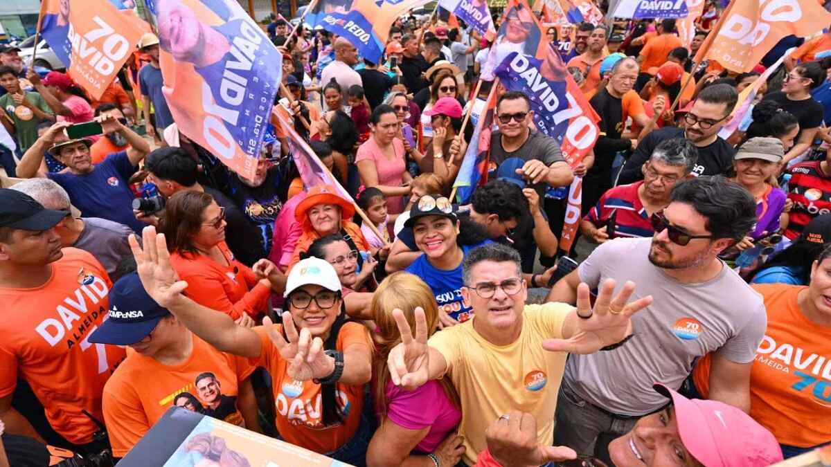 David e Dra. Shádia iniciam reta final da campanha pela Região Metropolitana com carreata em Iranduba