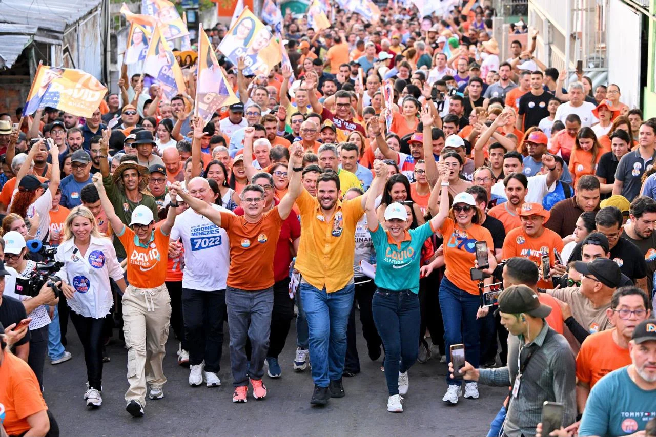 David empata na liderança rumo ao 2º turno das eleições para o Governo do Amazonas