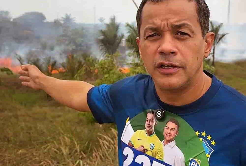 Candidato de Bolsonaro, Delegado Pablo, critica falta de preparo do Governo do AM para combater incêndio às margens da estrada AM-070