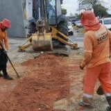 Prefeitura de Manaus executa obra emergencial de recuperação da drenagem na avenida Djalma Batista