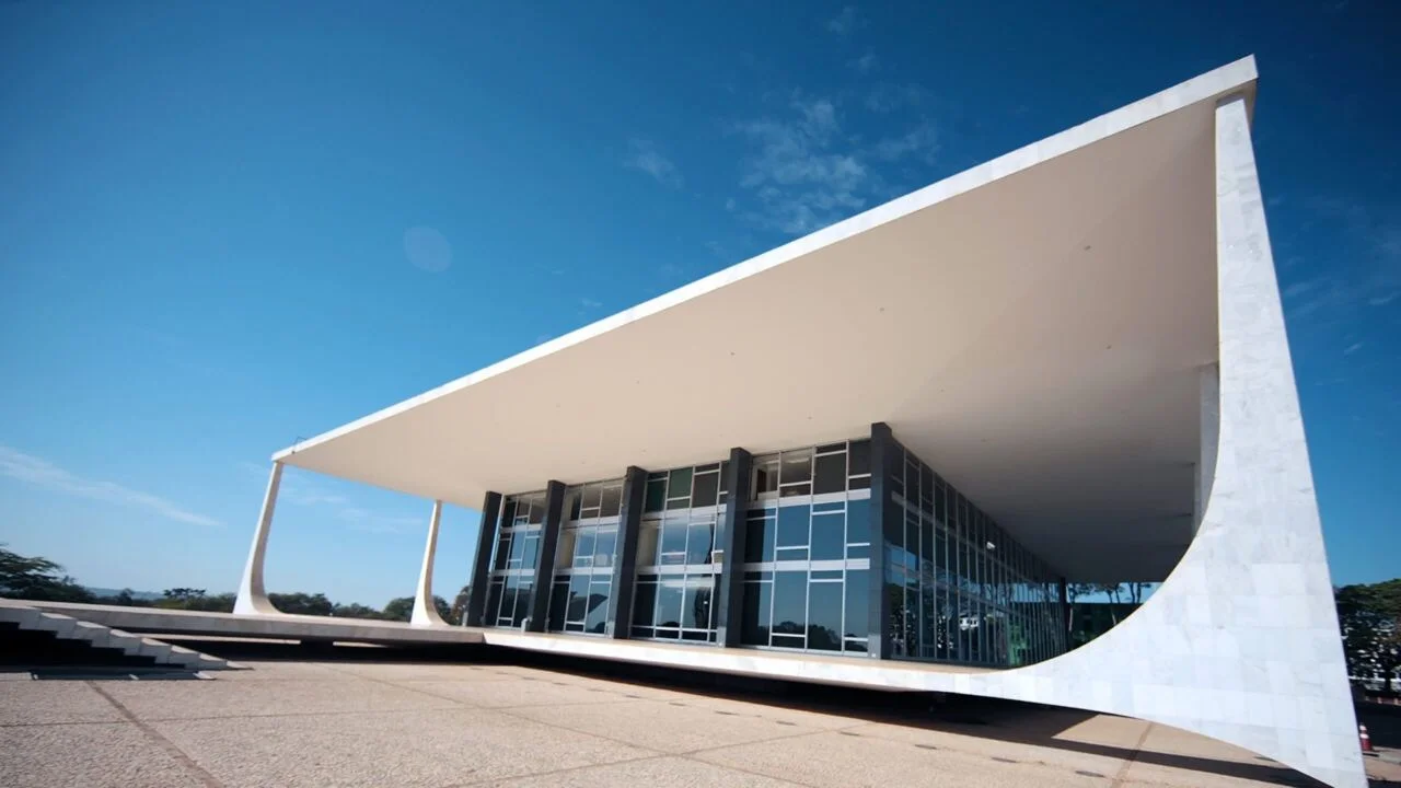 STF arquiva investigações contra Silas Malafaia, Eduardo Bolsonaro e Guilherme Fiuza