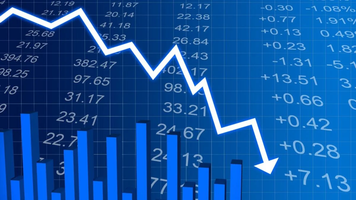 Bolsa derrete 17%, ações despencam e dólar chega a R$ 5,60 após reeleição de Lula
